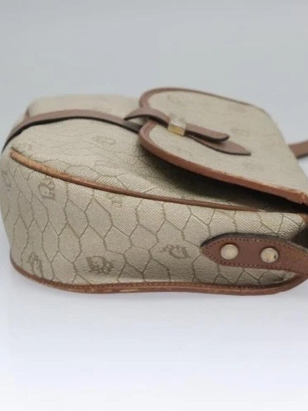 Christian Dior Honeycomb Canvas Shoulder Bag PVC Leather Beige Auth bs23056 - Picture 3 of 15